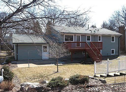 New windows, siding, gutters, furnace, AC, 200 AMP electric, appliances & more