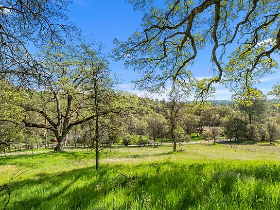 2nd image of 3099 Briw Ridge Rd