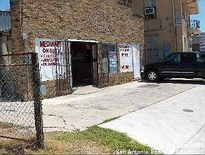 1st image of 1423 E Commerce St