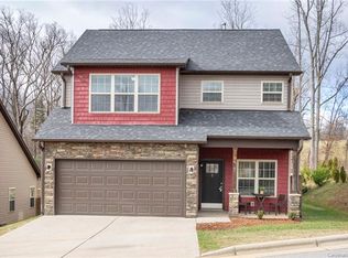 7 Mallard Run Dr, Arden, NC 28704