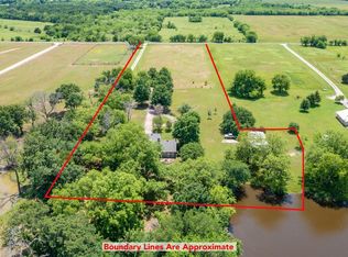393 Page Rd, Whitesboro, TX 76273