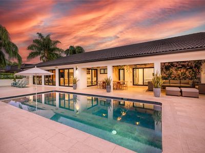 2925 NE 164th St, North Miami Beach, FL, 33160