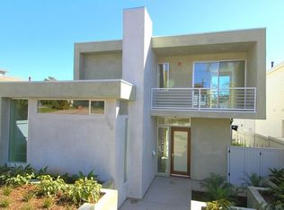 560 36th St, Manhattan Beach, CA 90266