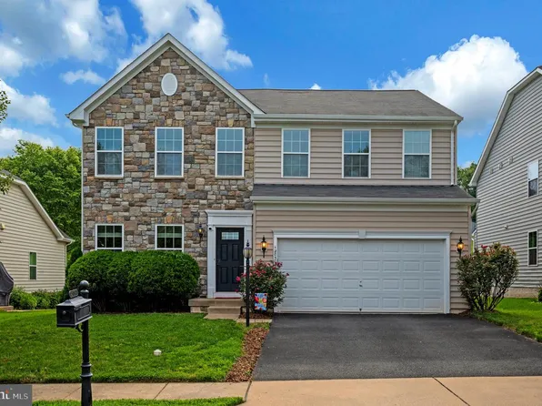 12037 Live Oak Dr, Culpeper, VA 22701