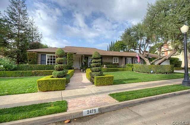 1st image of 2475 N Heliotrope Dr