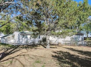 6140 Coyote Ln, Peyton, CO 80831