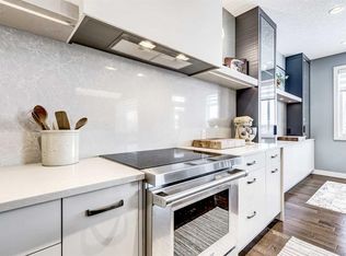 42 SW Cranford Gdns SE, Calgary, AB T3M0W4