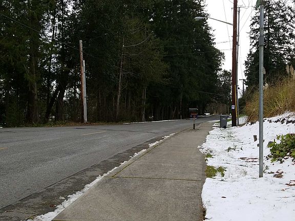4th image of 6025 Harlow Dr