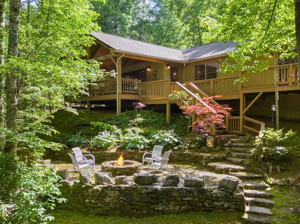 293 Gem Creek Rd, Cullowhee, NC 28723