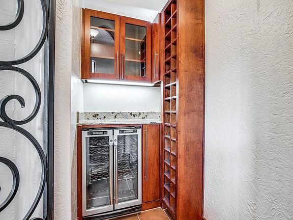 2nd image of 1778 Torrey Pines Ln