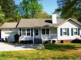 713 Perry Howard Rd, Fuquay Varina, NC 27526