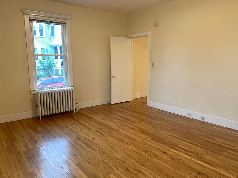 86 Clarendon Ave #F — Photo 21