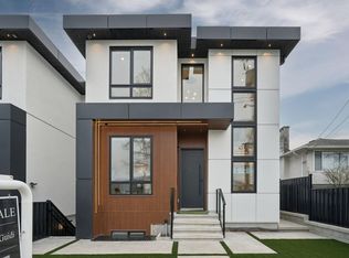 6362 Curtis St #2, Burnaby, BC V5B2A5