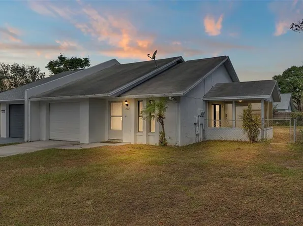 242 Village View Ln, Lakeland, FL 33809