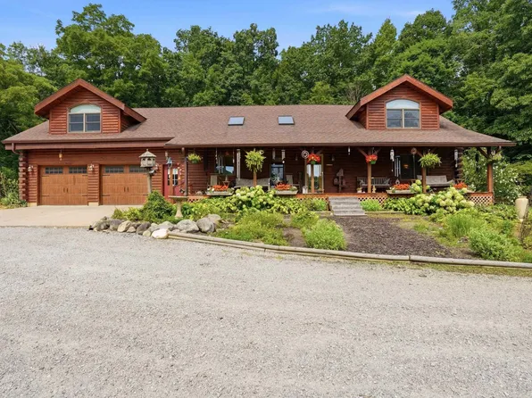1676 S 600 E, Avilla, IN 46710