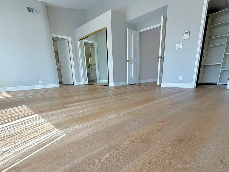 1066 Sandalwood Ln — Photo 19
