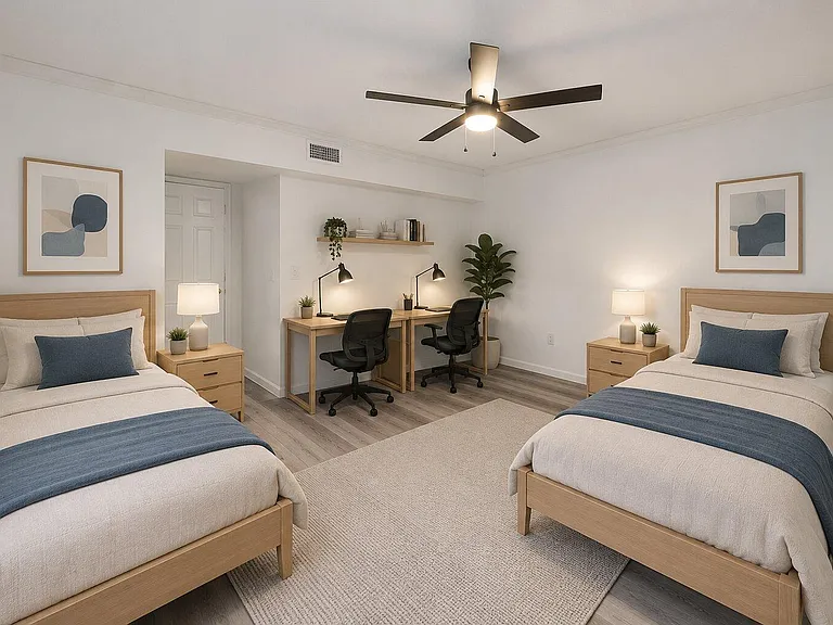 501 W 26th St #108 — Photo 31