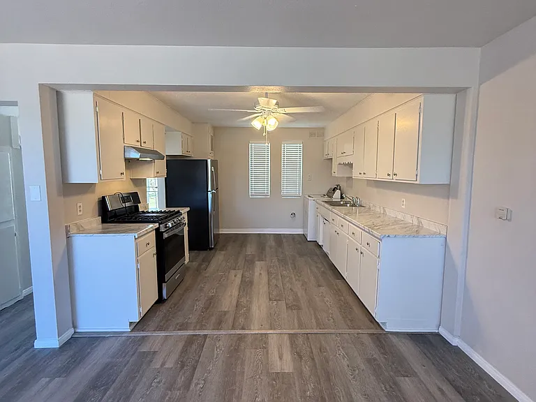 6534 Kelly St — Photo 11