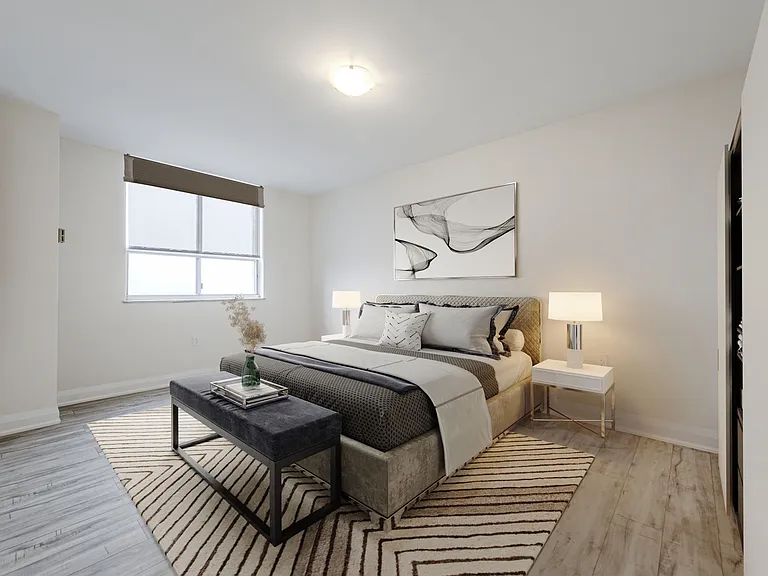 125 Neptune Dr — Photo 18