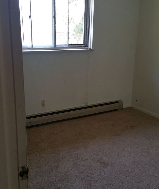 2nd image of 4239 Forrest Hill Pl APT 3