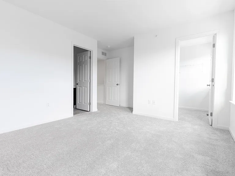 14 Meredith Way — Photo 11