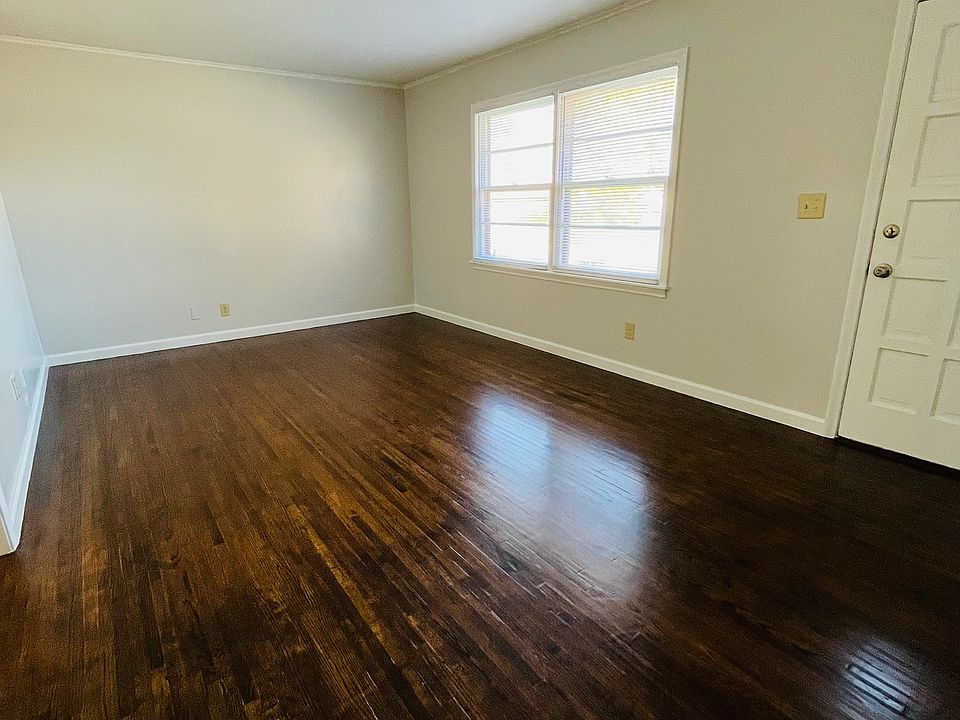 1st image of 3304 S Knoxville Ave