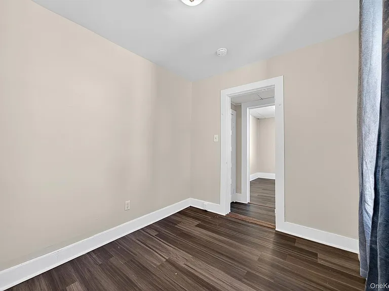 82 Jersey Ave — Photo 17