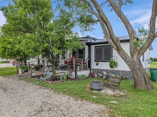 321 Altus Rd, Elm Mott, TX 76640