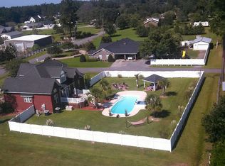 945 S Poplar Ave, Andrews, SC 29510