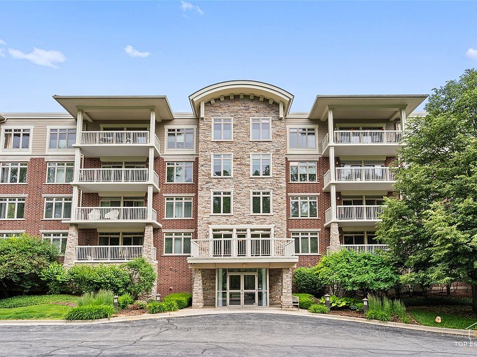 1st image of 425 Benjamin Dr APT 205