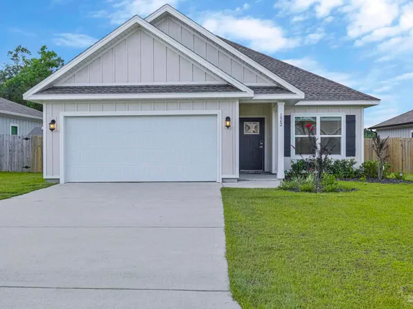 1942 Westhill Dr, Cantonment, FL 32533