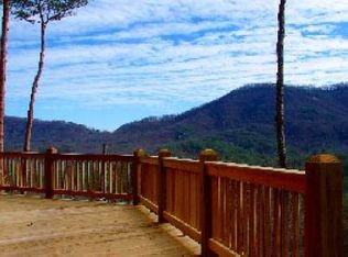 444 Ridge Trl, Blue Ridge, GA 30513