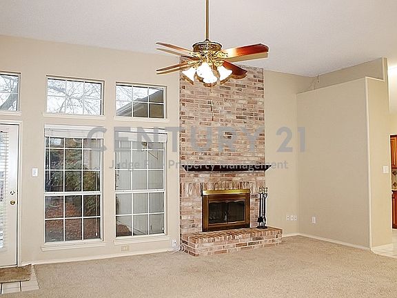 2nd image of 1532 Home Park Dr