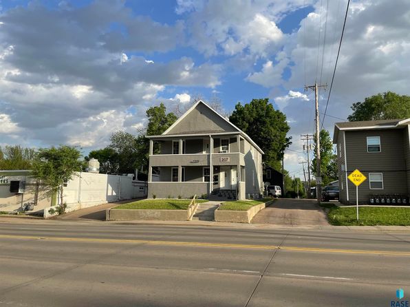 207 W 14th St, Sioux Falls, SD 57104