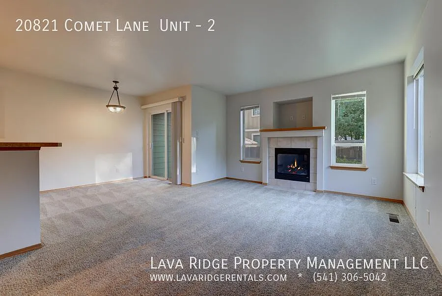 3 bed, 2.5 bath, 1388 sqft, $2,550 — Photo 4