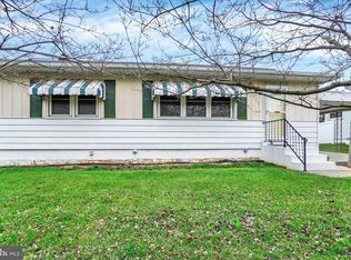 821 Gunnison Rd, York, PA 17404