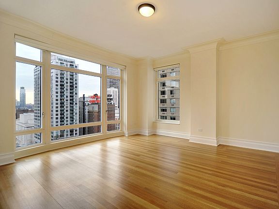 4th image of 15 Central Park W APT 16L