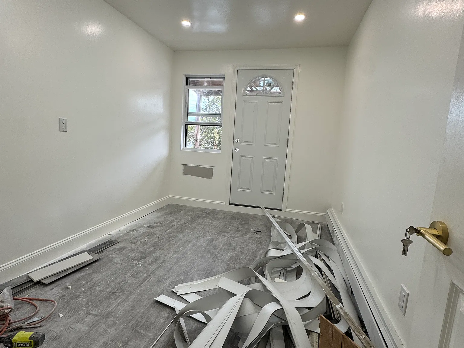 3 bed, $3,000 — Photo 4