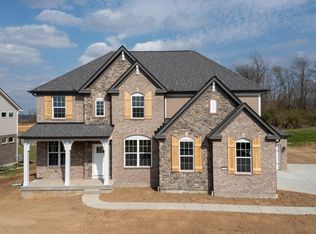 1506 Crystal Rim Ct, Hebron, KY 41048