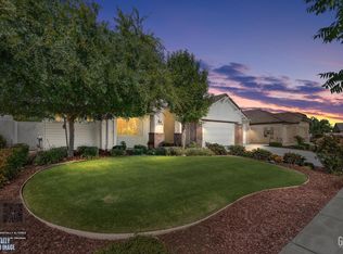 11712 Caramella Cir, Bakersfield, CA 93311