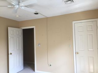 190 Georgetown Dr, Glastonbury, CT 06033