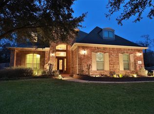 9098 Rose Canyon Dr, Conroe, TX 77302