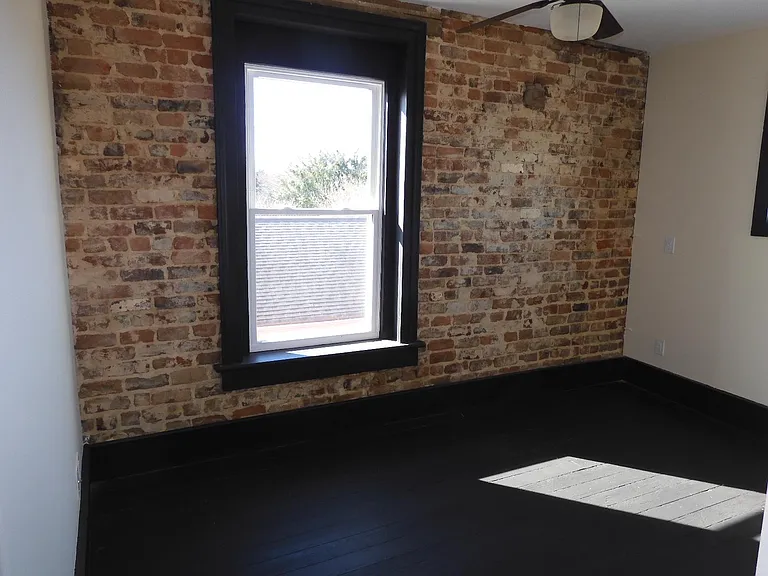 310 Virginia Ave — Photo 9