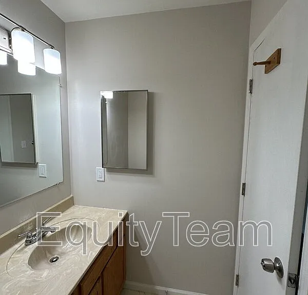 2301 Old State Route 32 #E — Photo 12