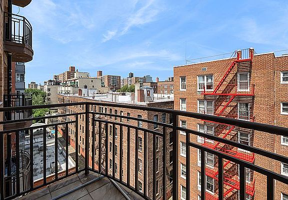 2nd image of 14105 Cherry Ave APT 7