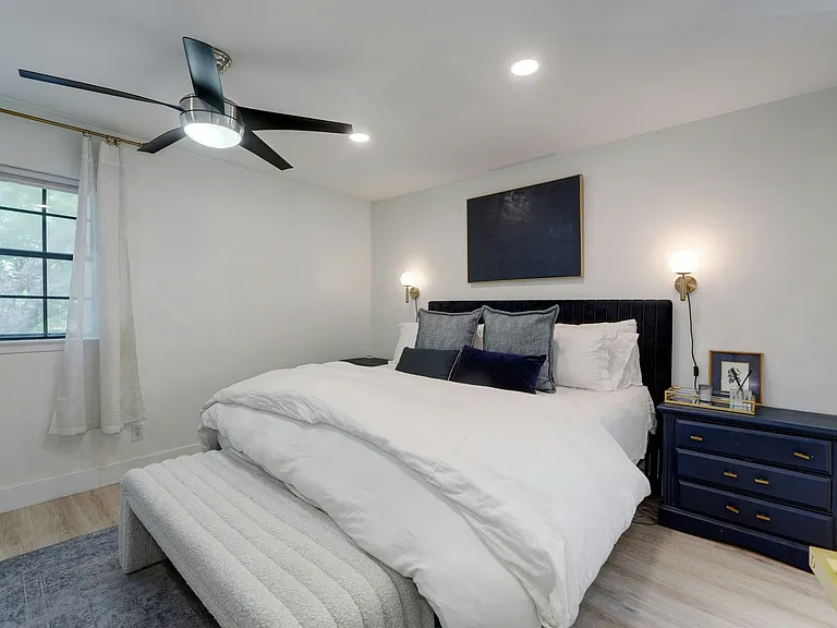 4159 Steck Ave #101 — Photo 18