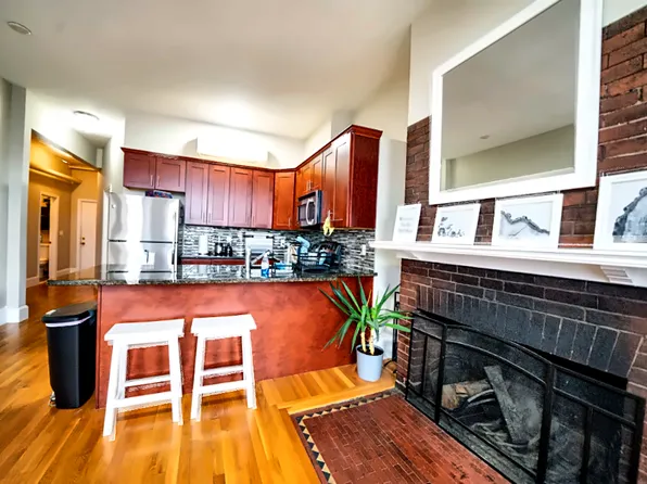 39 Bay State Rd #4CP, Boston, MA 02215