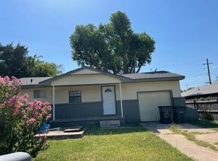 2414 NW 6th St, Lawton, OK 73507