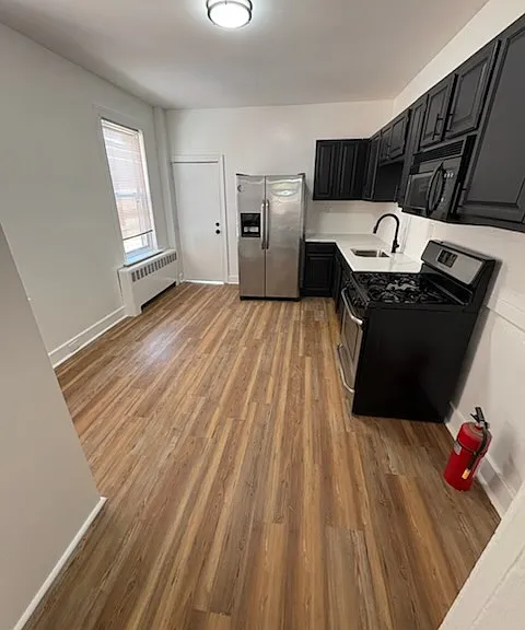 1016 W 5th St — Photo 6