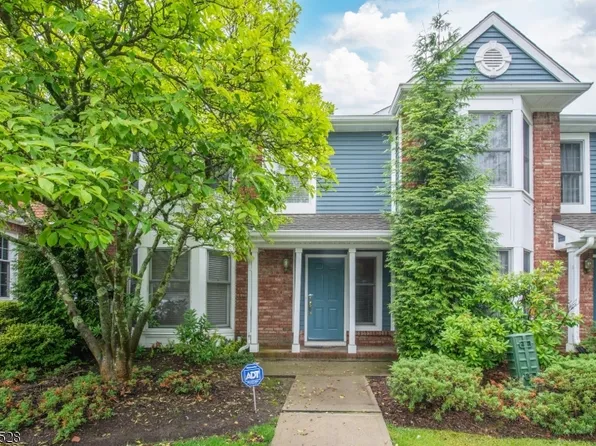 3 Heatherwood Ct, Rockaway Twp., NJ 07866